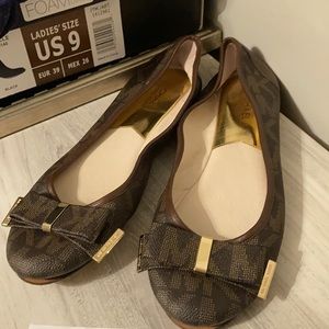 Michael Kors flats with bow